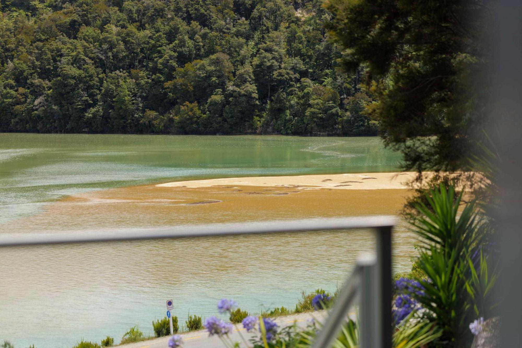 Luxury In Kaiteriteri Villa Exterior photo